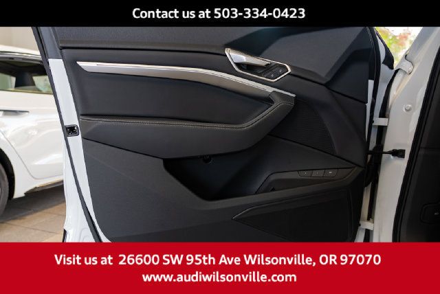 Used 2024 Audi Q8 e-tron Premium AWD/4WD image 21