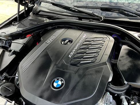 Used 2023 BMW M340i w/ Shadowloine Package image 32