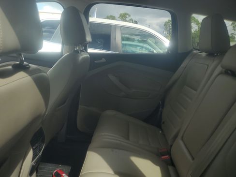 Used 2017 Ford Escape Titanium w/ Equipment Group 301A AWD/4WD image 10