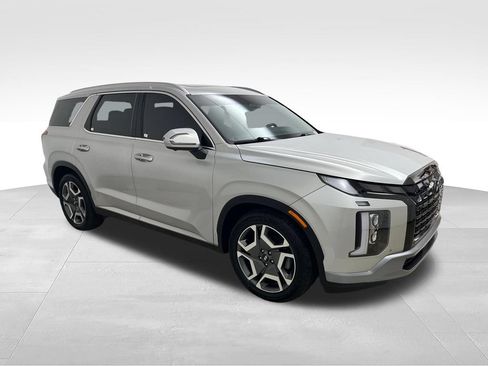 Used 2024 Hyundai Palisade Limited AWD/4WD image 7