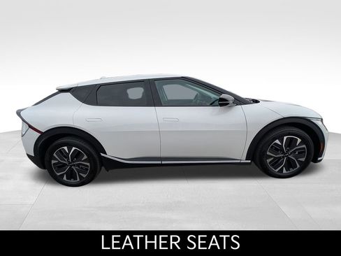 Certified 2024 Kia EV6 Light image 4