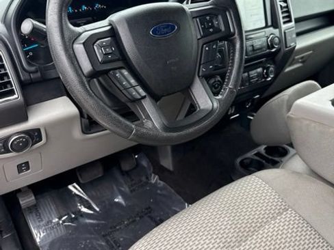 Used 2016 Ford F150 XLT w/ Equipment Group 302A Luxury AWD/4WD image 7