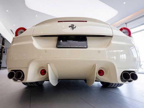 Used 2011 Ferrari 599 SA Aperta image 27