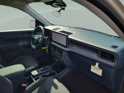 New 2025 Ford Maverick XL w/ Equipment Group 102A image 20