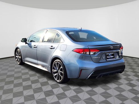 Used 2020 Toyota Corolla SE image 3