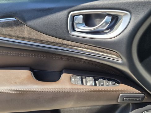 Used 2015 INFINITI QX60 Luxe w/ Premium Plus Package AWD/4WD image 29