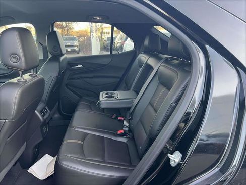 Used 2023 Chevrolet Equinox Premier image 14