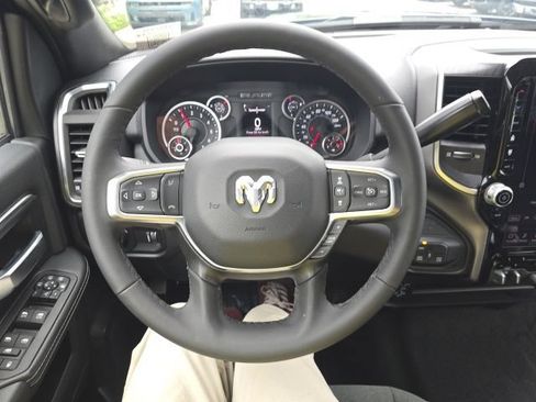 Certified 2026 RAM 2500 Big Horn AWD/4WD image 17