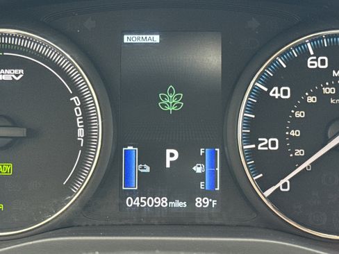 Used 2018 Mitsubishi Outlander SEL AWD/4WD image 22