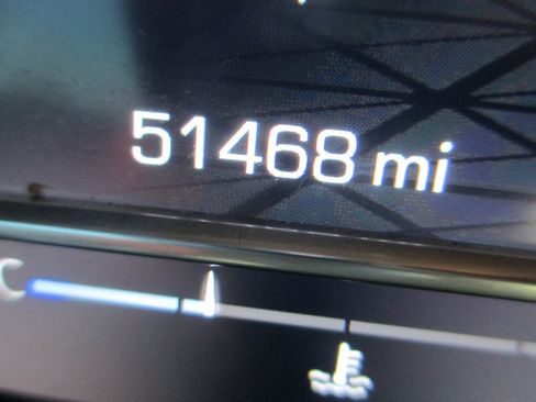 Used 2023 GMC Sierra 1500 AT4 w/ AT4 Preferred Package image 33