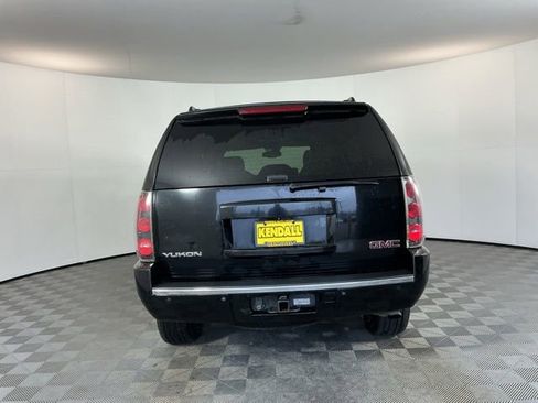 Used 2007 GMC Yukon Denali AWD/4WD image 5