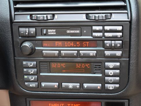 Used 1999 BMW 328i Convertible image 39