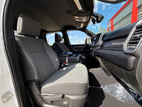 Used 2024 RAM 3500 Big Horn image 16