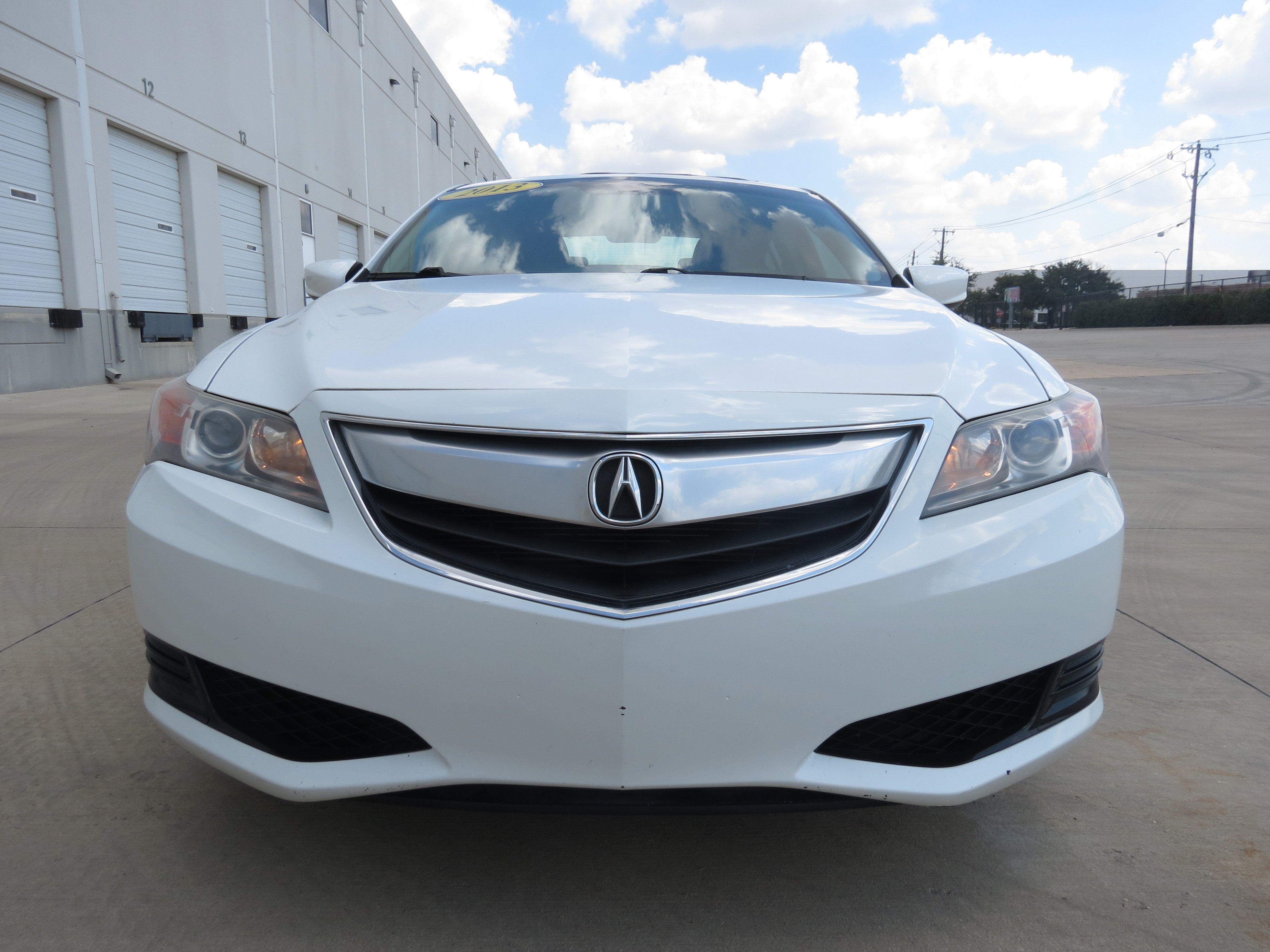 Used 2013 Acura ILX FWD image 7