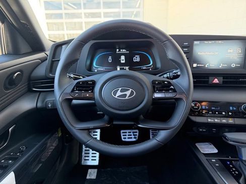 New 2026 Hyundai Elantra Sport FWD image 16
