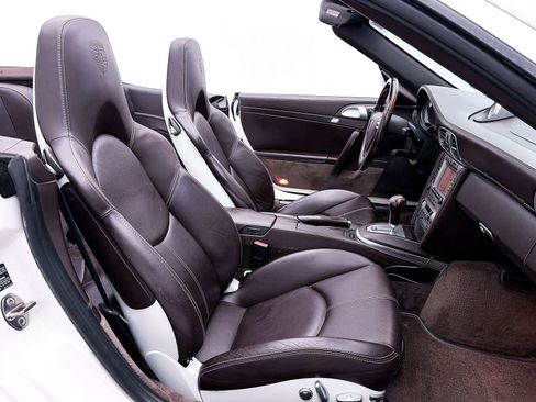 Used 2007 Porsche 911 Carrera 4S AWD/4WD image 28