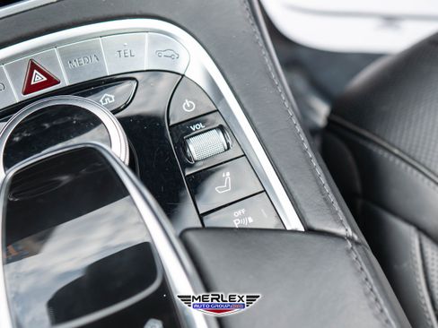 Used 2018 Mercedes-Benz S 560 Sedan image 38