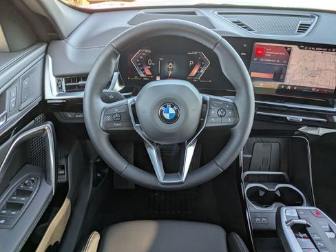 New 2026 BMW X2 xDrive28i AWD/4WD image 15