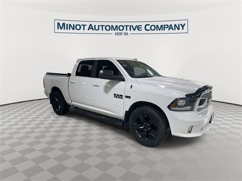 Used 2018 RAM 1500 Sport image 2