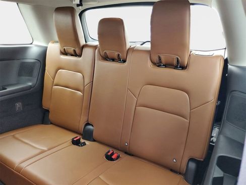 Used 2022 Nissan Pathfinder Platinum w/ Cargo Package image 16