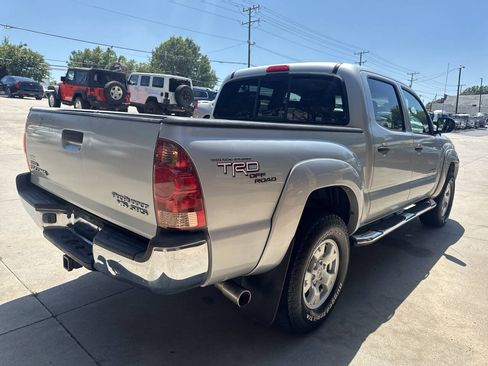 Used 2006 Toyota Tacoma PreRunner RWD image 5