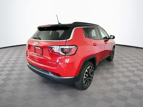 Used 2024 Jeep Compass Limited AWD/4WD image 11