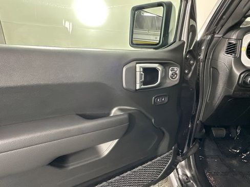 New 2026 Jeep Gladiator Willys image 18