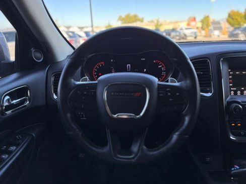 Used 2018 Dodge Durango GT image 18