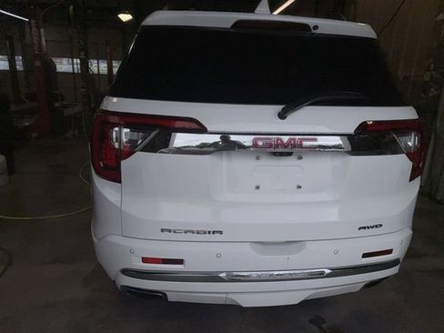 Used 2020 GMC Acadia Denali w/ Trailering Package AWD/4WD image 11