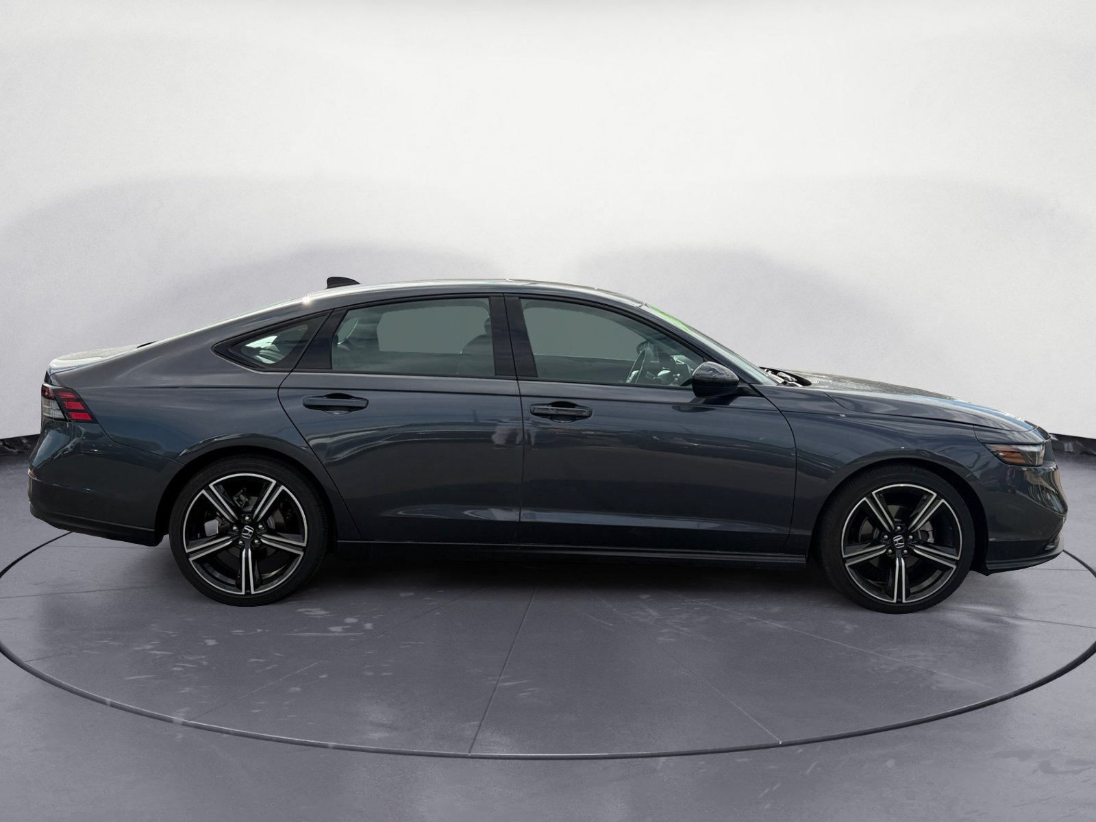Used 2026 Honda Accord SE image 6