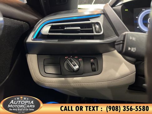 Used 2015 BMW i8 AWD/4WD image 19