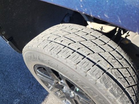 Used 2022 Chevrolet Silverado 1500 Custom Trail Boss image 6