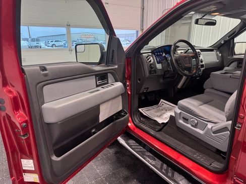 Used 2013 Ford F150 XLT w/ Luxury Equipment Group image 6