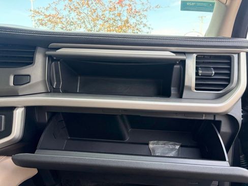 Used 2024 Ford Expedition Max XLT AWD/4WD image 26
