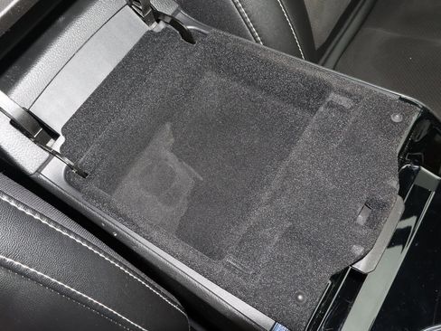 Used 2023 Jeep Grand Cherokee Altitude image 27