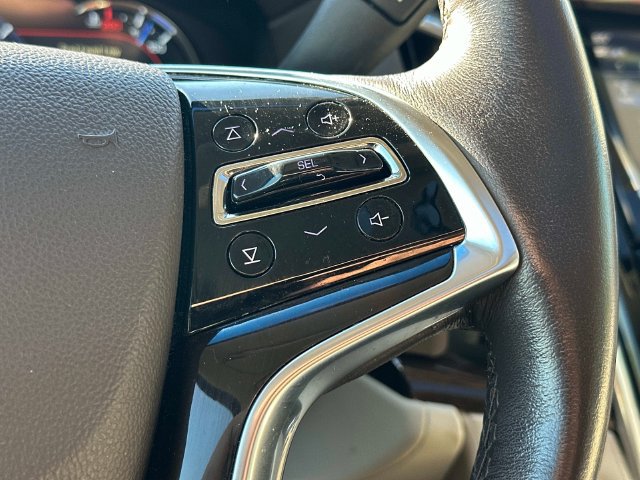 Used 2017 Cadillac Escalade ESV Luxury AWD/4WD image 23