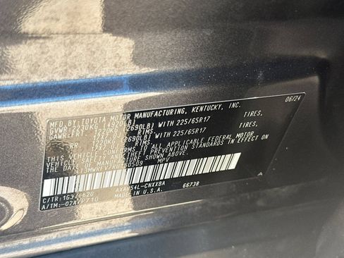 Used 2024 Toyota RAV4 LE AWD/4WD image 34