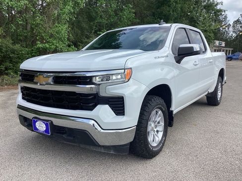 Used 2022 Chevrolet Silverado 1500 LT w/ LPO, Liner Protection Package image 3