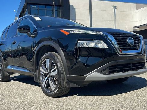 Used 2021 Nissan Rogue SL w/ Premium Package image 5