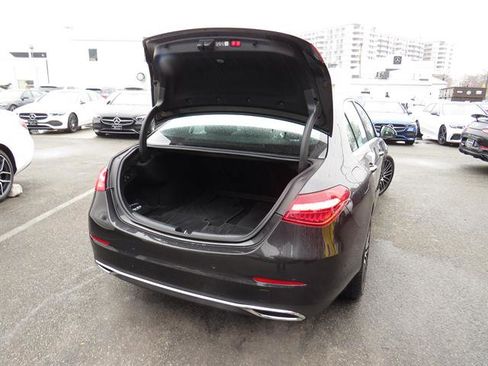 Used 2025 Mercedes-Benz C 300 4MATIC Sedan image 30