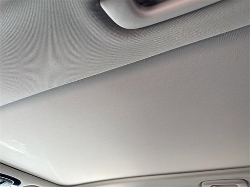 Certified 2023 Hyundai Santa Fe SEL w/ Premium Package image 17