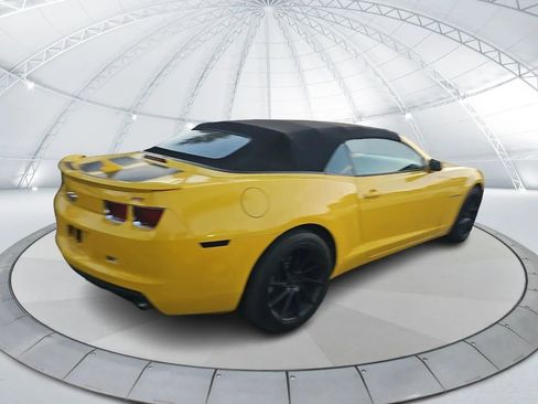 Used 2011 Chevrolet Camaro LT w/ RS Package image 4