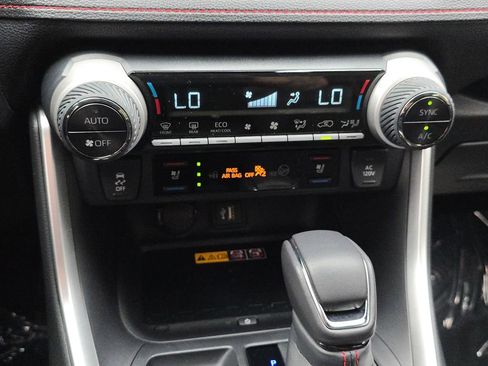 Used 2025 Toyota RAV4 XSE w/ Premium Package AWD/4WD image 30