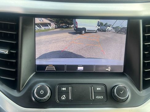 Used 2020 GMC Acadia SLT w/ Trailering Package AWD/4WD image 58