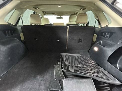 Used 2018 Ford Edge SEL w/ Equipment Group 201A AWD/4WD image 29
