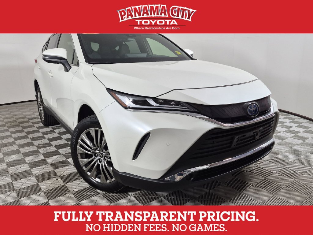 Used 2022 Toyota Venza XLE AWD/4WD image 1