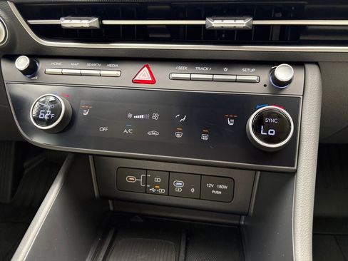 New 2025 Hyundai Sonata SEL image 30