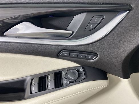 Certified 2022 Buick Enclave Premium w/ Surround and Sites Package image 25