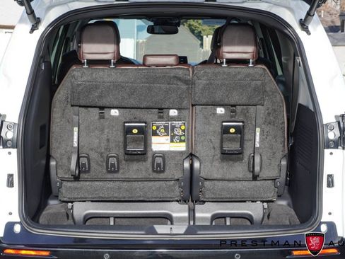 Used 2024 Toyota Sienna Platinum image 54