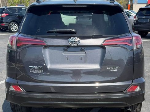 Used 2017 Toyota RAV4 Limited w/ Carpet Mat Package image 11